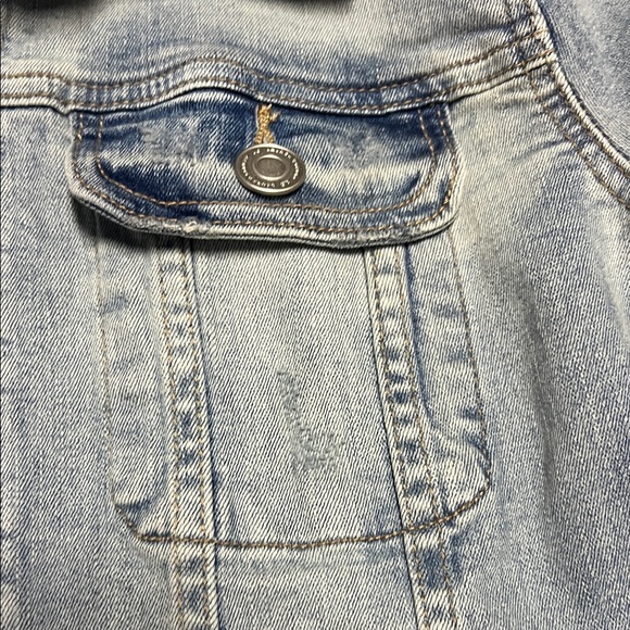 Denim Jacket Light Wash Distressed - Picture 5 of 12